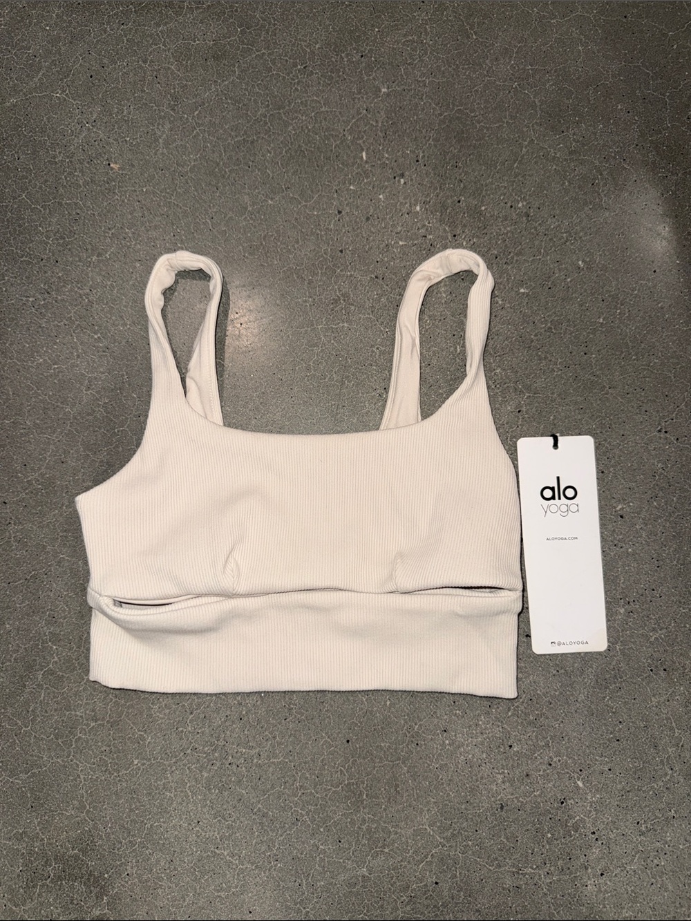 ALO Yoga Cream Ribbed Split Sports Bra